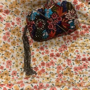 SFERA FEMME collection Multicolor Embroidered Crossbody Bag